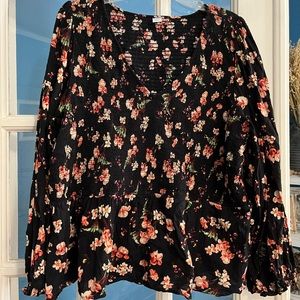 Old navy smocked peplum top